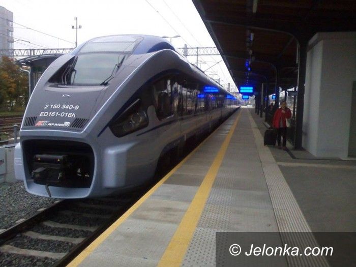 Jelenia Góra: „Asnyk” od grudnia pojedzie do Warszawy