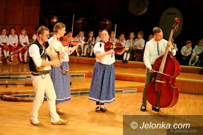 Jelenia Góra: Rytm i Melodia z góralską kapelą