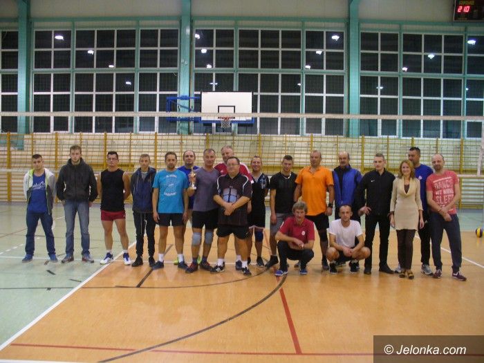 Janowice Wielkie: Janowiccy siatkarze mistrzami powiatu