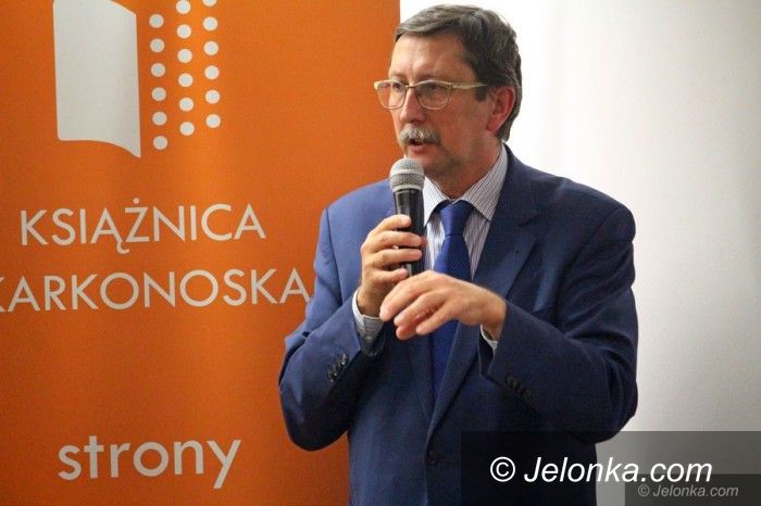 Jelenia Góra: Tłumy na spotkaniu z prof. Żarynem