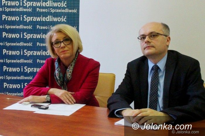 Jelenia Góra: PiS podsumował rok rządów