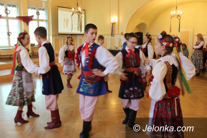 Jelenia Góra: Sobota na ludowo w „Dwójce”