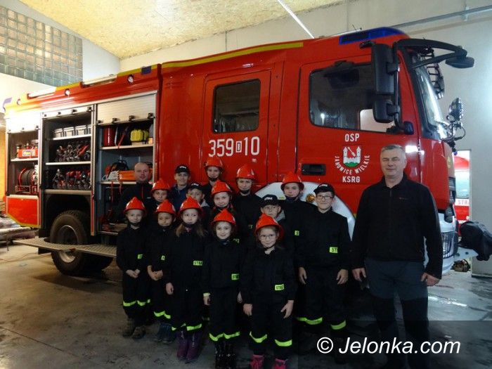 Janowice Wielkie: Cenny dar dla Młodzieżowej Drużyny Pożarniczej