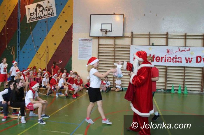 Jelenia Góra: Reniferiada  w jeleniogórskiej SP 2