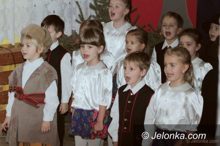 Jelenia Góra: Piękne i wzruszające jasełka w „Promyczku”