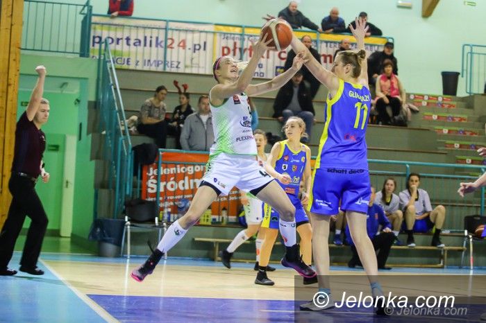 Jelenia Góra: Głuchołazy ponownie lepsze