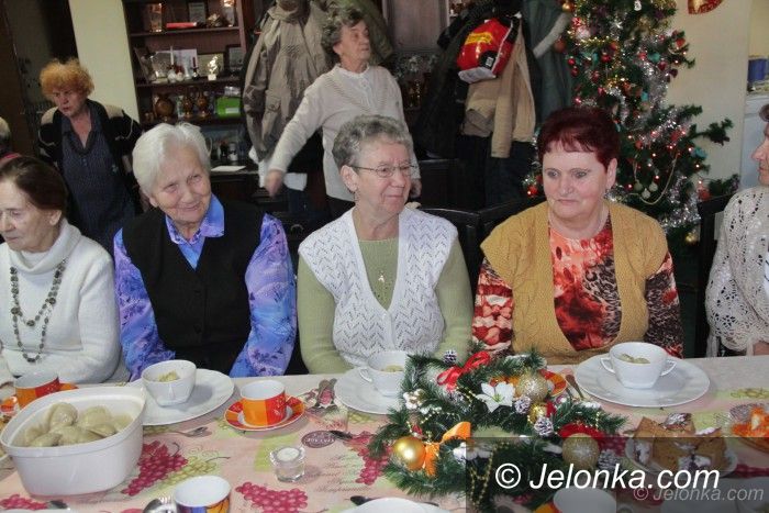 Mysłakowice: Spotkanie wigilijne w mysłakowickim GOK–u