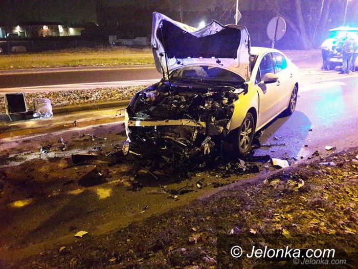 Jelenia Góra: Czołowe zderzenie na Zgorzeleckiej