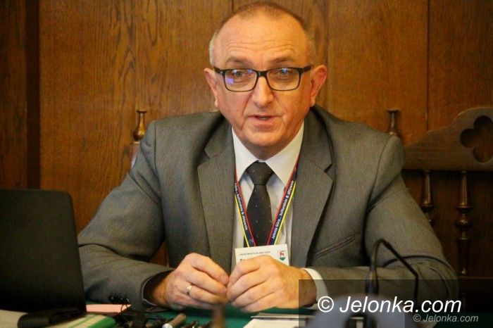 Jelenia Góra: Co ze szkołami po reformie? Znamy warianty
