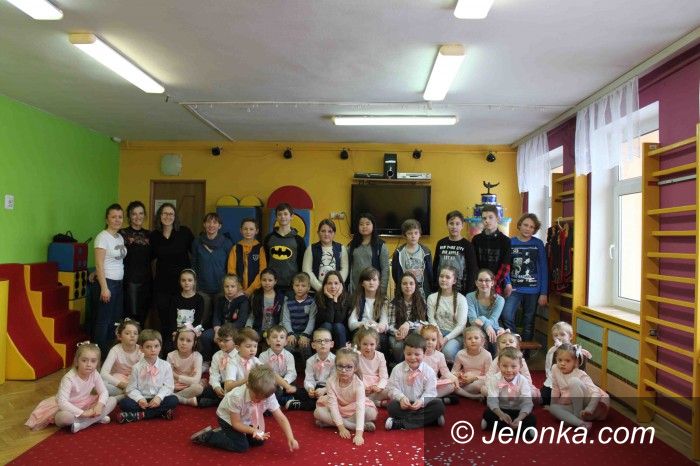 Jelenia Góra: Maska i Trzeci dzwonek w Okrąglaczku