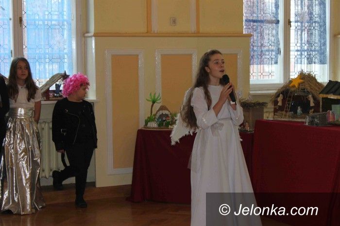 Jelenia Góra: W „Dwójce” szopki, jasełka, goście…