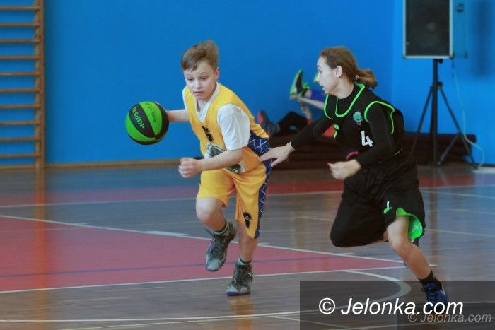 Jelenia Góra: Finał strefy koszykówki dla podstawówek