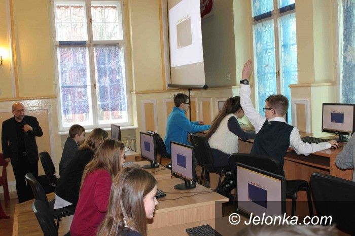 Jelenia Góra: O nauce programowania z Baltie w „Dwójce”