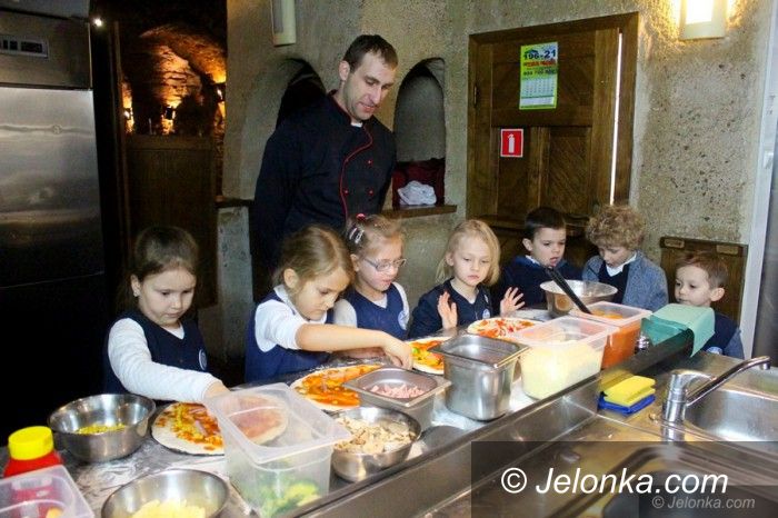 Jelenia Góra: Mali kucharze robili pizzę