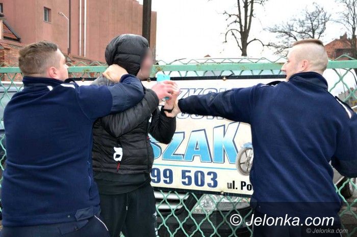 Jelenia Góra: Ukradł alkohol i „wpadł”