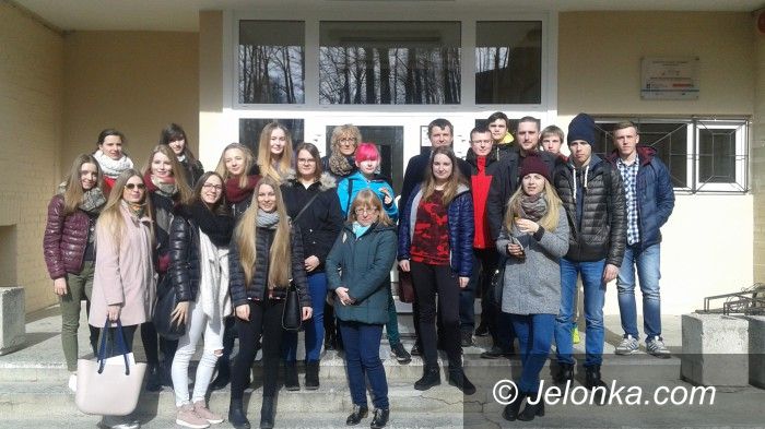 Jelenia Góra: Prawdziwa lekcja anatomii na warsztatach w ZSP–U