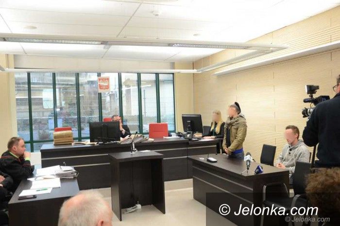 Jelenia Góra: Ruszył proces o okrutne znęcanie się nad psami