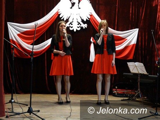 Jelenia Góra: Patriotyczne nuty w jeleniogórskim MDK