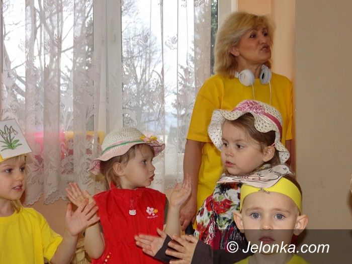 Jelenia Góra: Przedszkolaki z Hałabały witały wiosnę