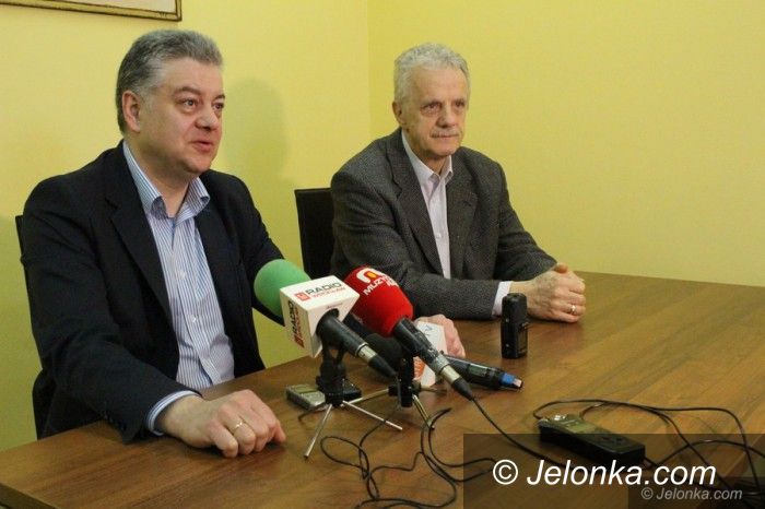 Jelenia Góra: PiS łagodzi stanowisko – poprze sieć szkół