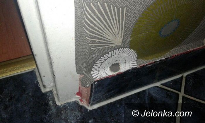Jelenia Góra: Takie tapetowanie w wykonaniu… fachowca