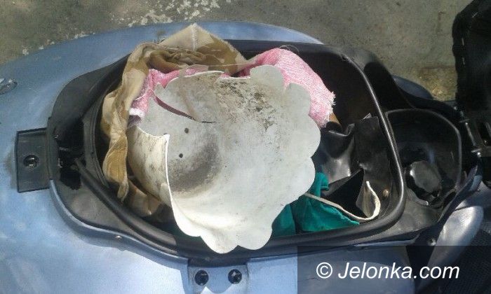 Jelenia Góra: Ukradł motorower i jechał w kasku... z doniczki