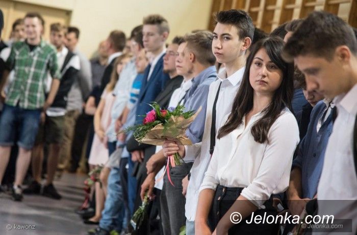 Jelenia Góra: Dzwonek dzwonił na wakacje!