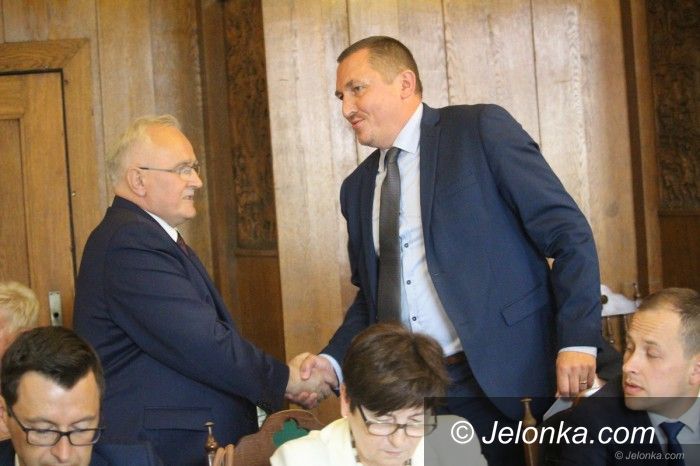 Jelenia Góra: Przewodniczący Rady Miejskiej odwołany (aktualizacja)