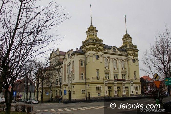 Jelenia Góra: Gdzie spektakle w czasie remontu? Co z JST?