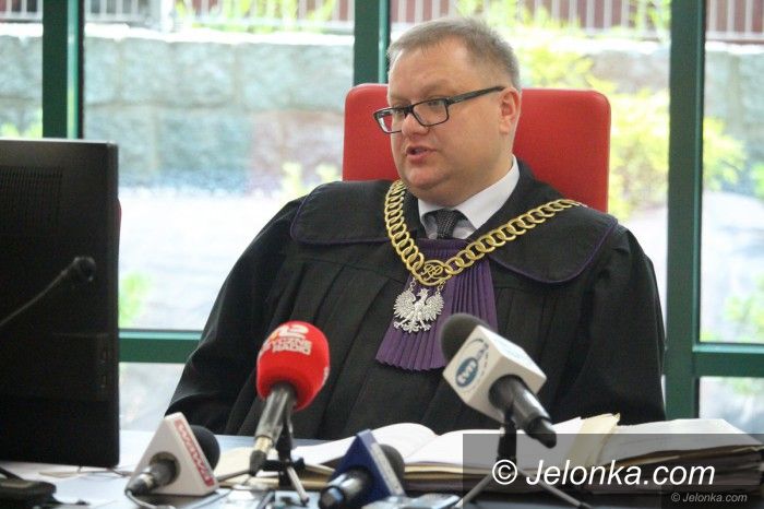 Jelenia Góra: Nadal bez wyroku ws. znęcania się nad psami