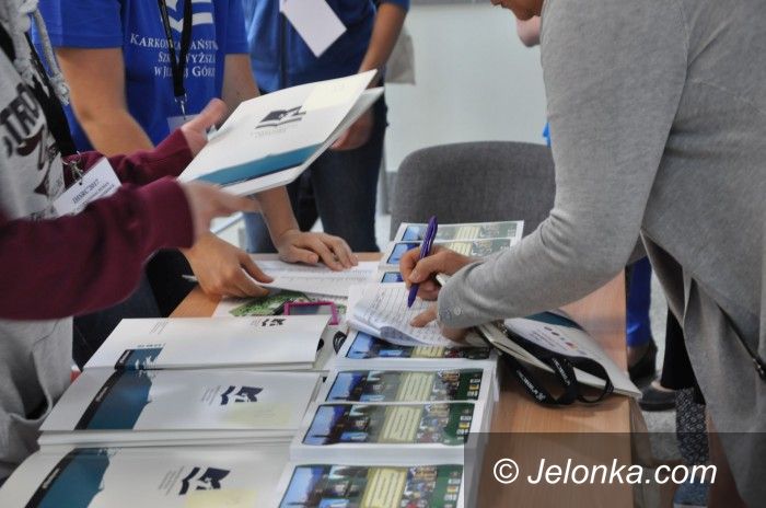 Jelenia Góra: KPSW gości na konferencji naukowców z całego świata