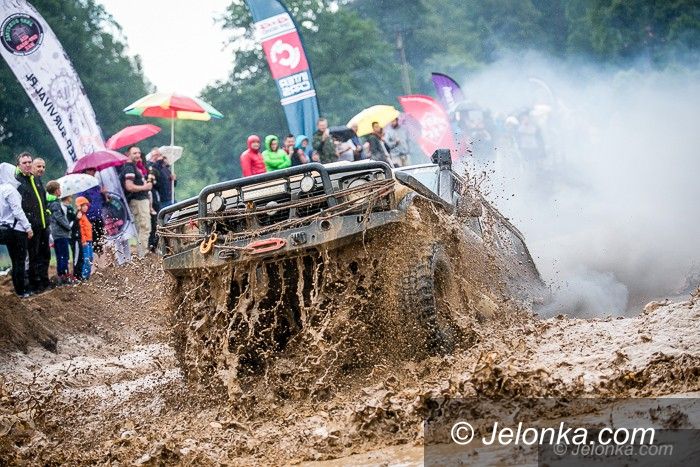 Janowice Wielkie: Tor błotny na zakończenie Mud Party