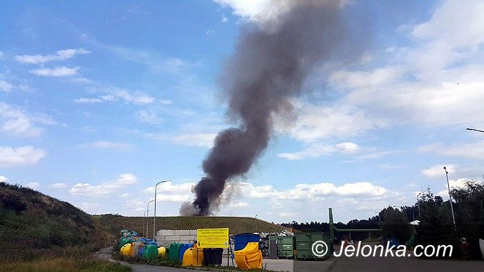 Region: Pożar na wysypisku w Kostrzycy