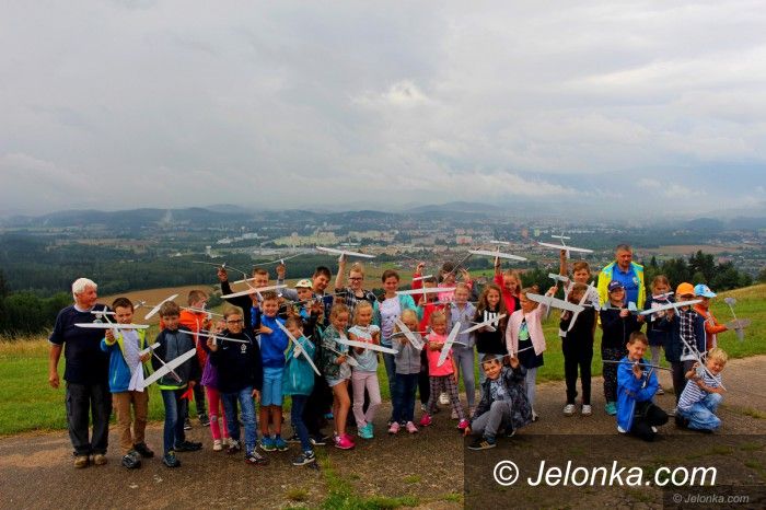 Region: Lotnicze wakacje z Aeroklubem Jeleniogórskim