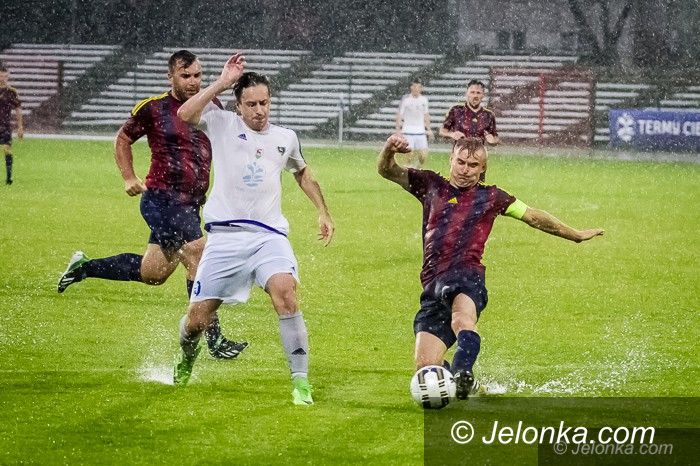 Jelenia Góra: Deszczowo, burzowo, ale zwycięsko!