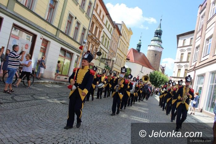 Jelenia Góra: Święto Wojska Polskiego z nutką polityki