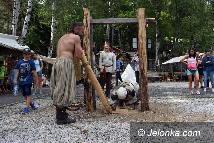 Szklarska Poręba: „Z Ziemi Czerpane” czyli finał Art Skweru