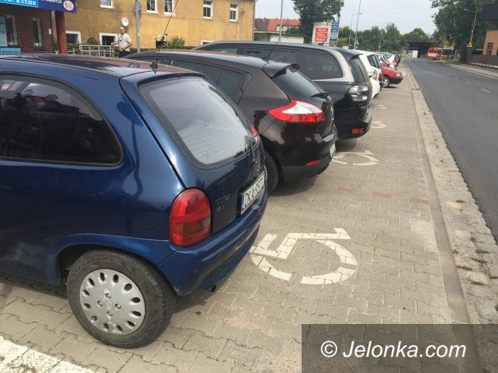 Jelenia Góra: Złe oznakowanie… jeszcze do końca roku