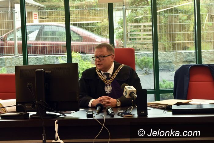 Jelenia Góra: Zapadł wyrok za znęcanie się nad psami