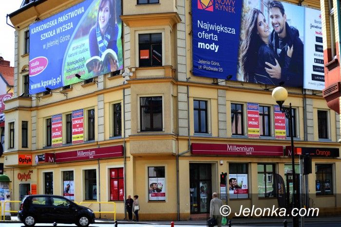 Jelenia Góra: Ubędzie w mieście reklam?