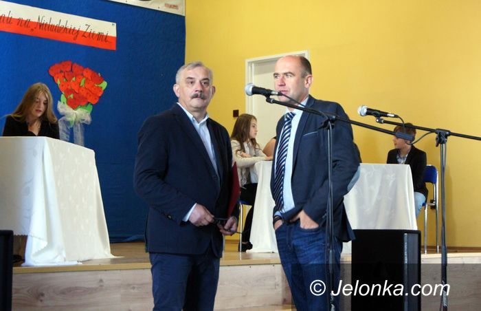 Janowice Wielkie: Żywa lekcja historii w szkole w Janowicach Wielkich