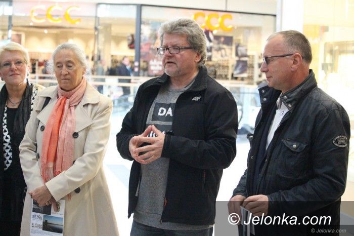 Jelenia Góra: Ujęcia z miasta partnerskiego w Galerii Sudeckiej