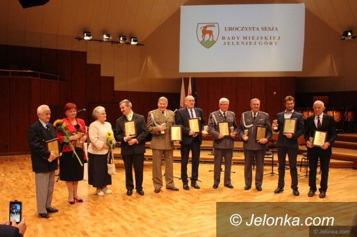 Jelenia Góra: Dla kogo tytuły Zasłużony dla Jeleniej Góry?