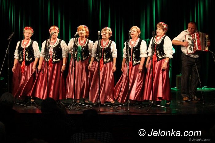 Jelenia Góra: W Muflonie na ludowo z Sybiraczkami