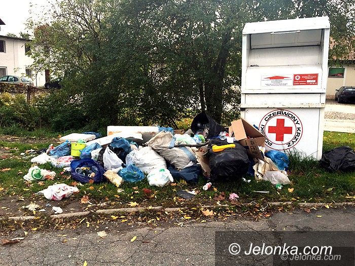 Region: Śmietnisko wokół… śmietników