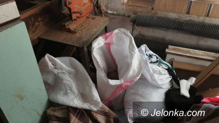 Jelenia Góra: Za tytoń bez akcyzy stanie przed sądem