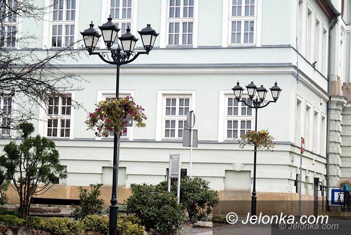 Kowary: W Kowarach po zmroku będzie jaśniej