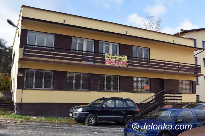 Jelenia Góra: Starostwo sprzedało pustostan na Sudeckiej