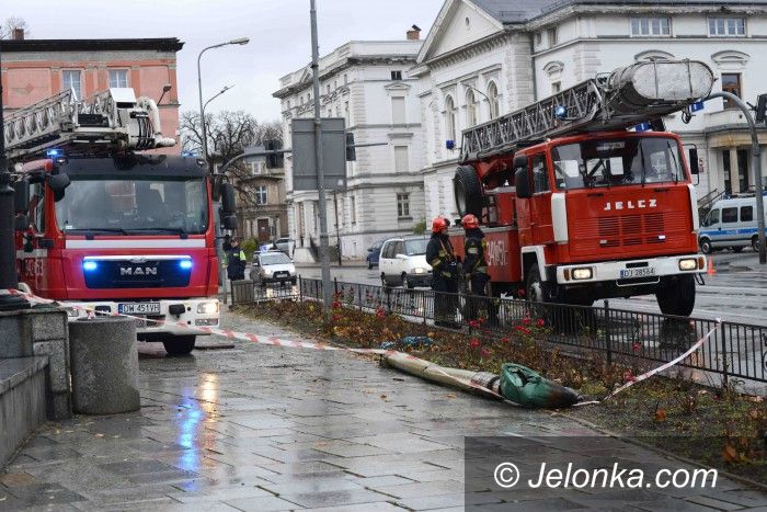 Jelenia Góra: Trwa liczenie strat po wichurze