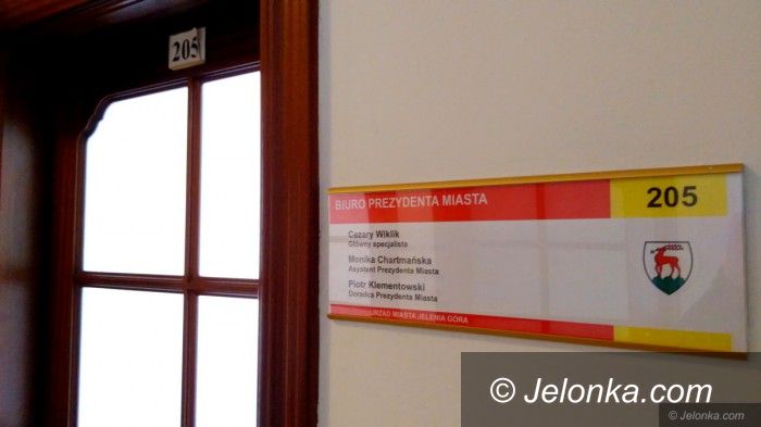 Jelenia Góra: Koniec z doradcami i asystentami prezydenta